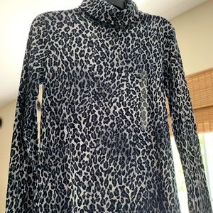 Three Women’s Size L Turtlenecks
